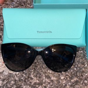 BRAND NEW • Tiffany & Co. Polarized Sunglasses